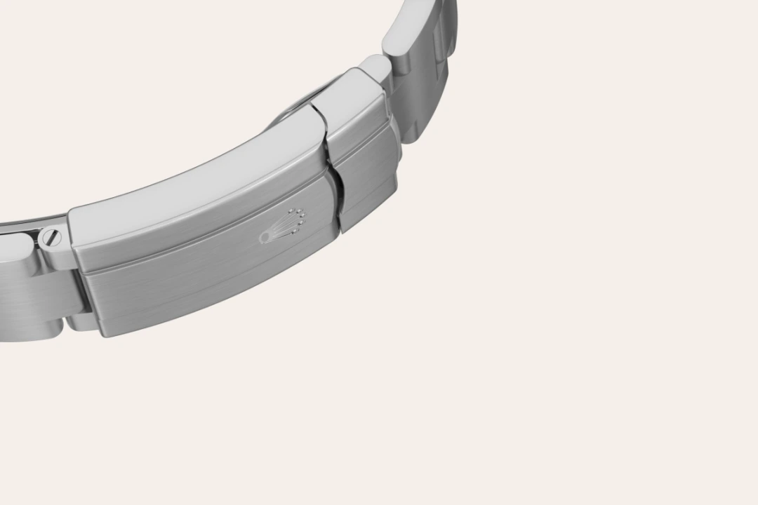 m134303-0001 -Imported from http://www.thehourglass.com/wp-content/uploads/sites/15/2018/06/PP2.jpg