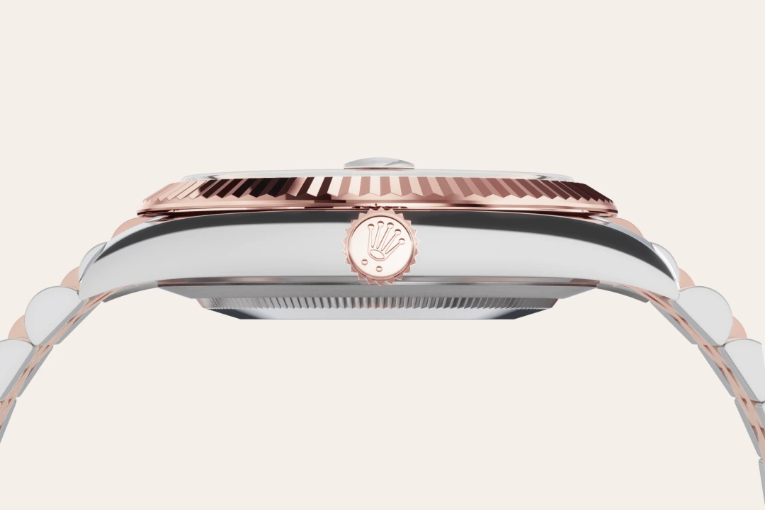 m126331-0016--060 -Imported from http://www.thehourglass.com/wp-content/uploads/sites/15/2018/06/PP2.jpg