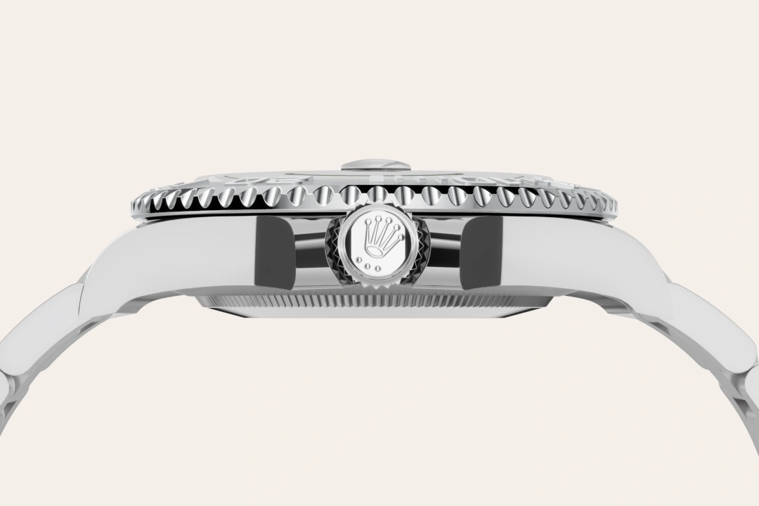 m126622-0002--060 -Imported from http://www.thehourglass.com/wp-content/uploads/sites/15/2018/06/PP2.jpg