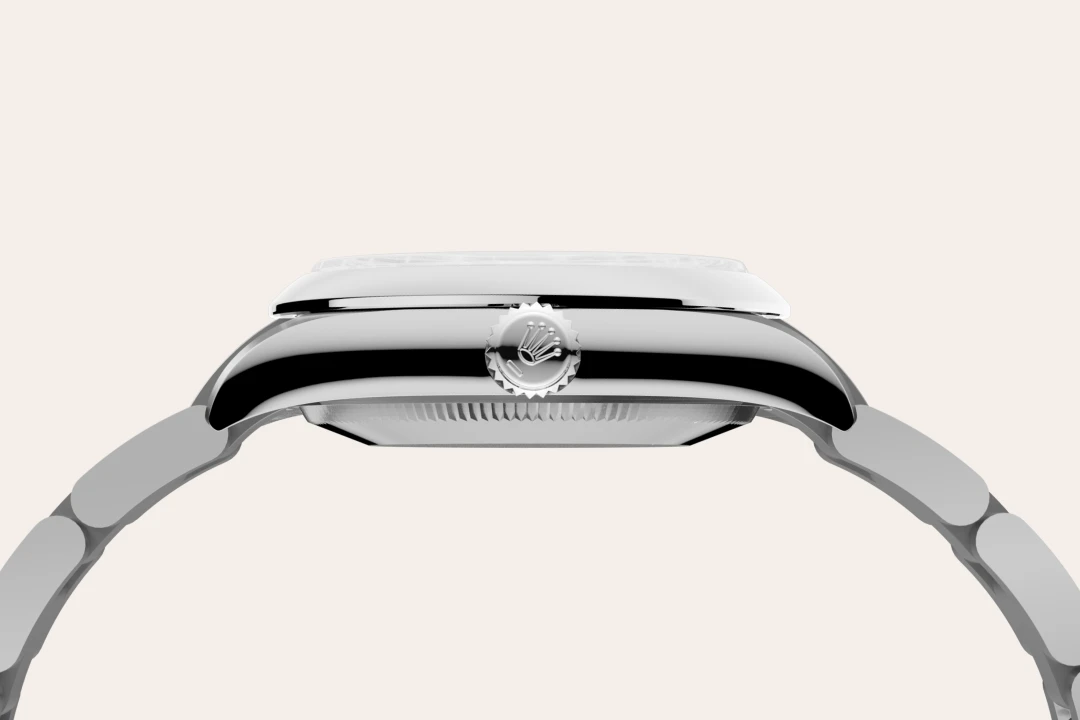 -Imported from https://www.thehourglass.com/wp-content/uploads/2016/12/Rolex-Parachrom-oscillator.jpg
