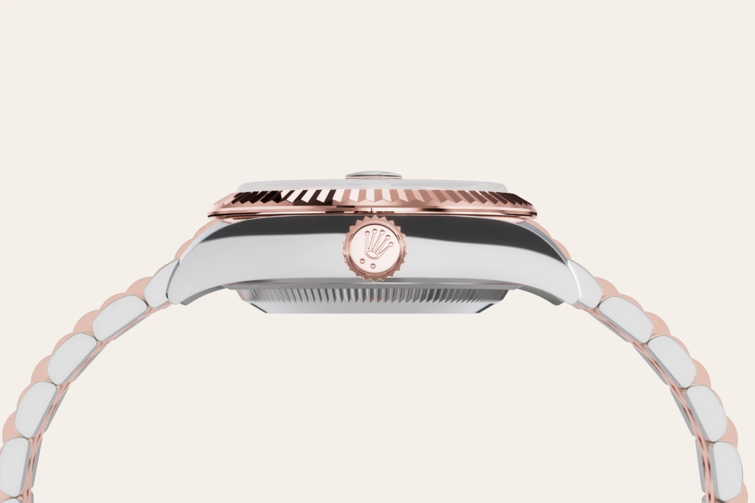 m279171-0015--060 -Imported from http://www.thehourglass.com/wp-content/uploads/sites/15/2018/06/PP2.jpg