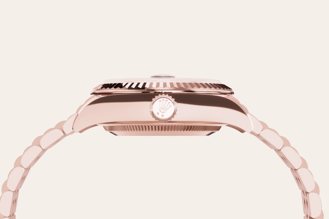 m279175-0020--060 -Imported from http://www.thehourglass.com/wp-content/uploads/sites/15/2018/06/PP2.jpg