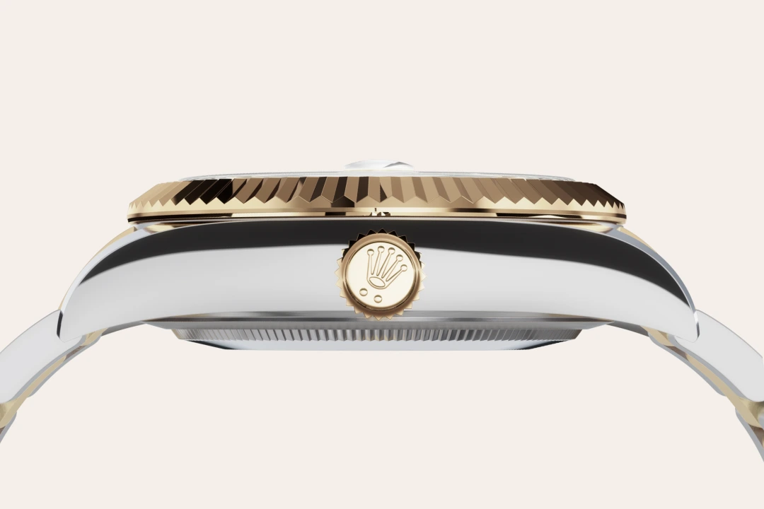 m336933-0001--060 -Imported from http://www.thehourglass.com/wp-content/uploads/sites/15/2018/06/PP2.jpg