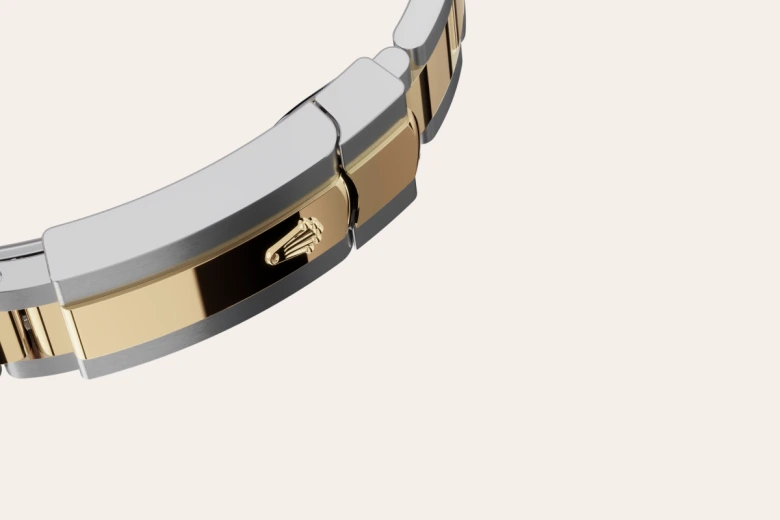 m126203-0058 -Imported from http://www.thehourglass.com/wp-content/uploads/sites/15/2018/06/PP2.jpg