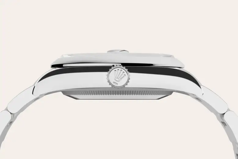 -Imported from https://www.thehourglass.com/wp-content/uploads/2016/12/Rolex-Parachrom-oscillator.jpg