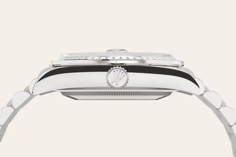 m128399tbr-0029--060 -Imported from http://www.thehourglass.com/wp-content/uploads/sites/15/2018/06/PP2.jpg