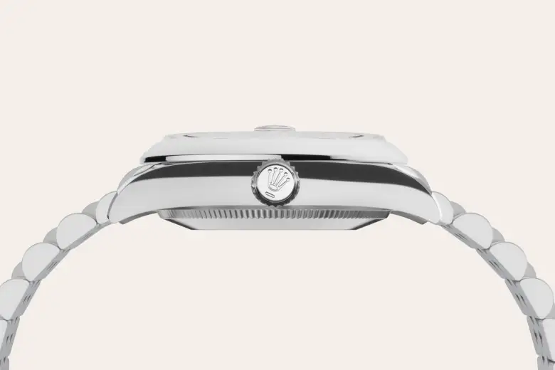 -Imported from https://www.thehourglass.com/wp-content/uploads/2016/12/Rolex-Parachrom-oscillator.jpg