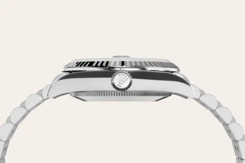 m278274-0014--060 -Imported from http://www.thehourglass.com/wp-content/uploads/sites/15/2018/06/PP2.jpg