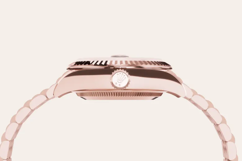 m279175-0020--060 -Imported from http://www.thehourglass.com/wp-content/uploads/sites/15/2018/06/PP2.jpg