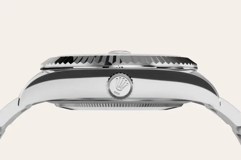 m336934-0001--060 -Imported from http://www.thehourglass.com/wp-content/uploads/sites/15/2018/06/PP2.jpg