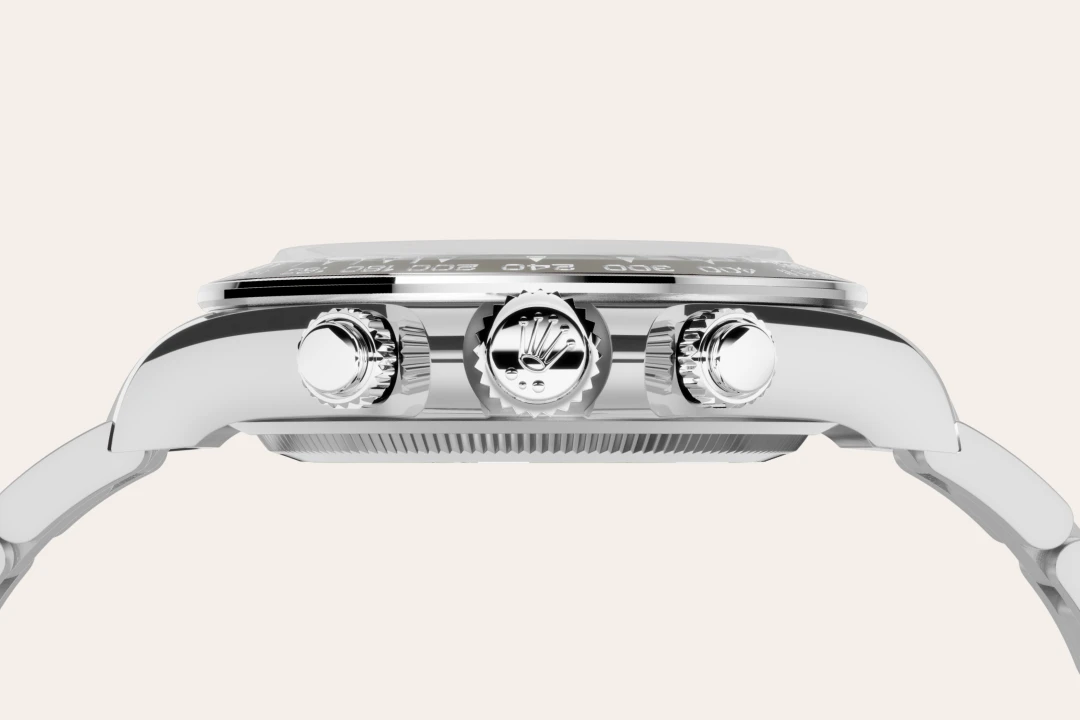 m126506-0001--060 -Imported from http://www.thehourglass.com/wp-content/uploads/sites/15/2018/06/PP2.jpg