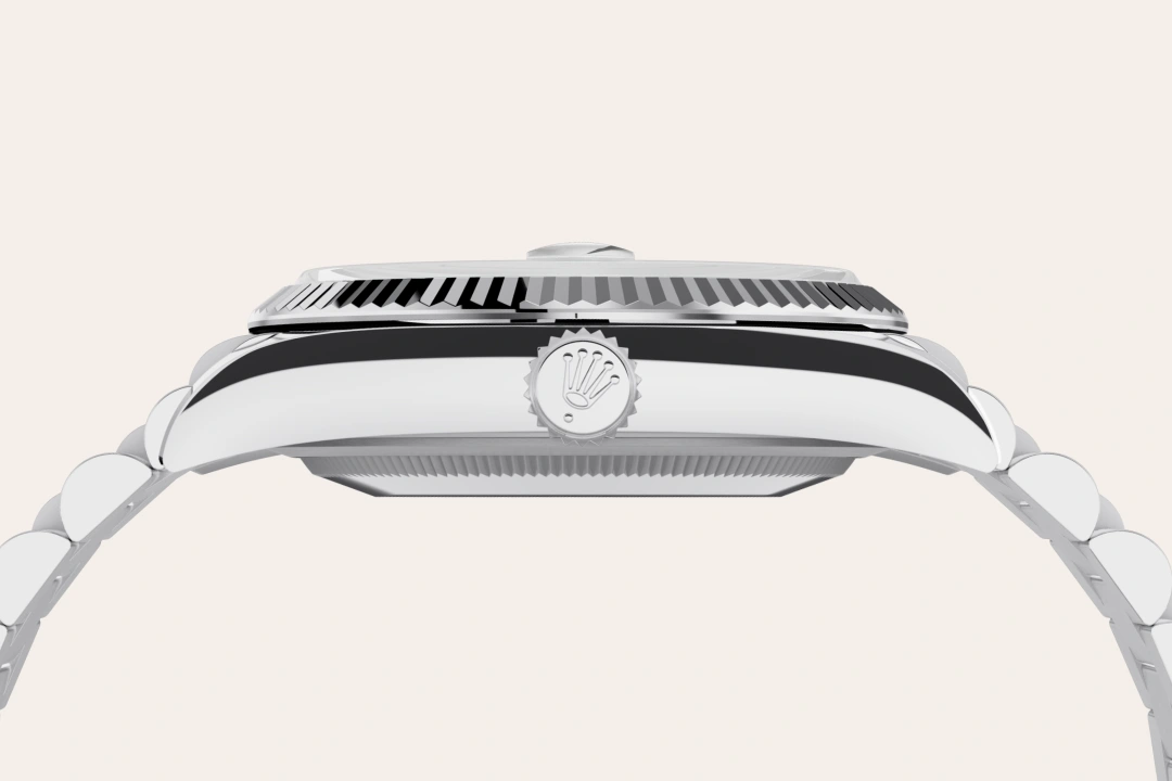m128236-0018--060 -Imported from http://www.thehourglass.com/wp-content/uploads/sites/15/2018/06/PP2.jpg