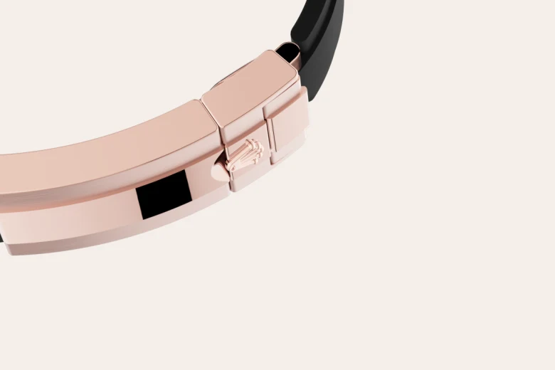 anim-bracelet-material-portrait-126515ln-cd-oysterflex-black6--0104 -Imported from https://www.thehourglass.com/wp-content/uploads/2016/12/Rolex-3255-Calibre.jpg