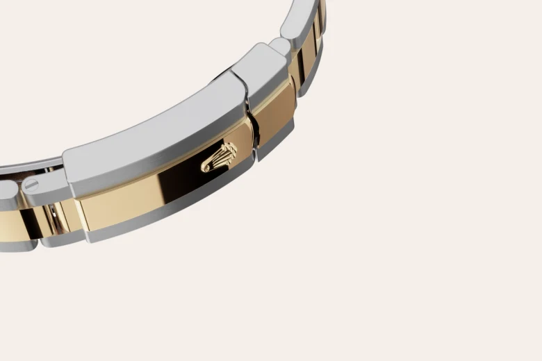 m126303-0019 -Imported from http://www.thehourglass.com/wp-content/uploads/sites/15/2018/06/PP2.jpg