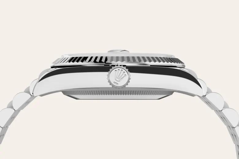 m126234-0051--060 -Imported from http://www.thehourglass.com/wp-content/uploads/sites/15/2018/06/PP2.jpg