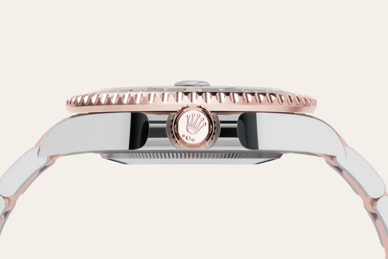 m126711chnr-0002--060 -Imported from http://www.thehourglass.com/wp-content/uploads/sites/15/2018/06/PP2.jpg