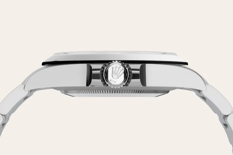 m126900-0001--060 -Imported from https://www.thehourglass.com/wp-content/uploads/2016/12/Rolex-Parachrom-oscillator.jpg