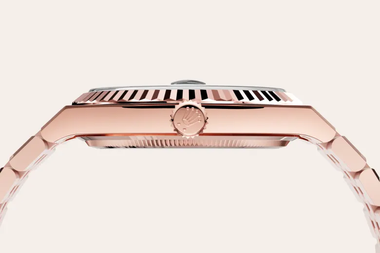 m127335-0001--060 -Imported from http://www.thehourglass.com/wp-content/uploads/sites/15/2018/06/PP2.jpg
